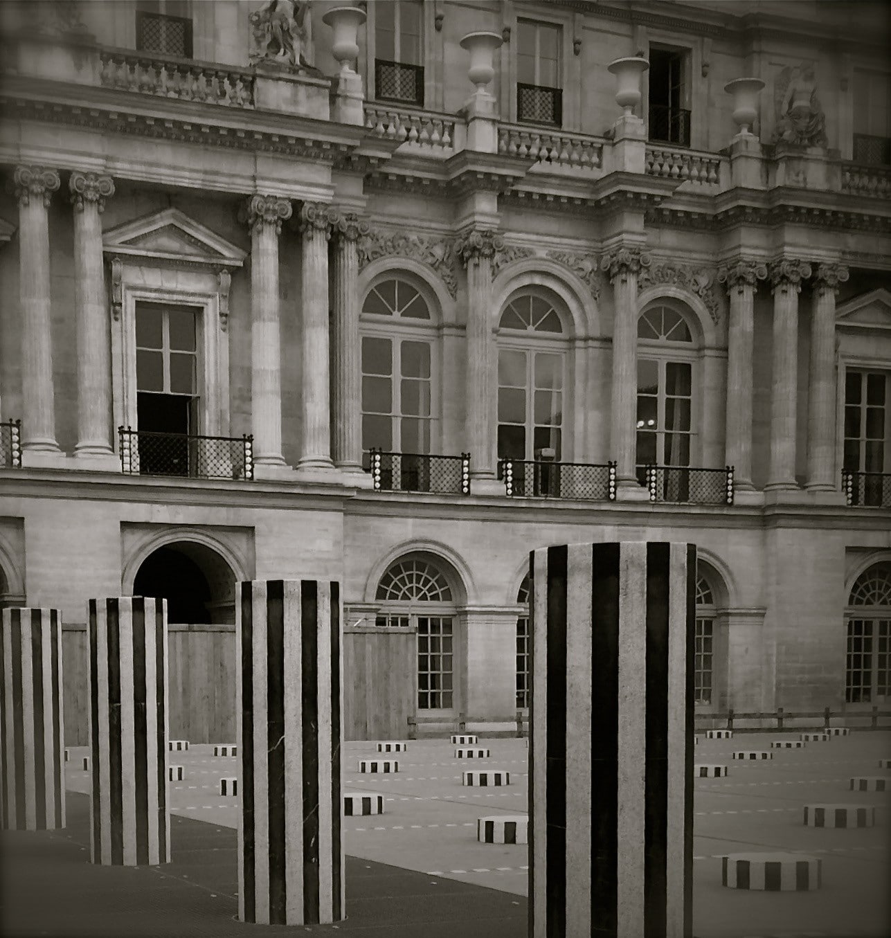 Photo of the striped art installation of Daniel Buren in Paris.